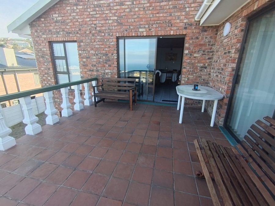 3 Bedroom Property for Sale in Dana Bay Western Cape